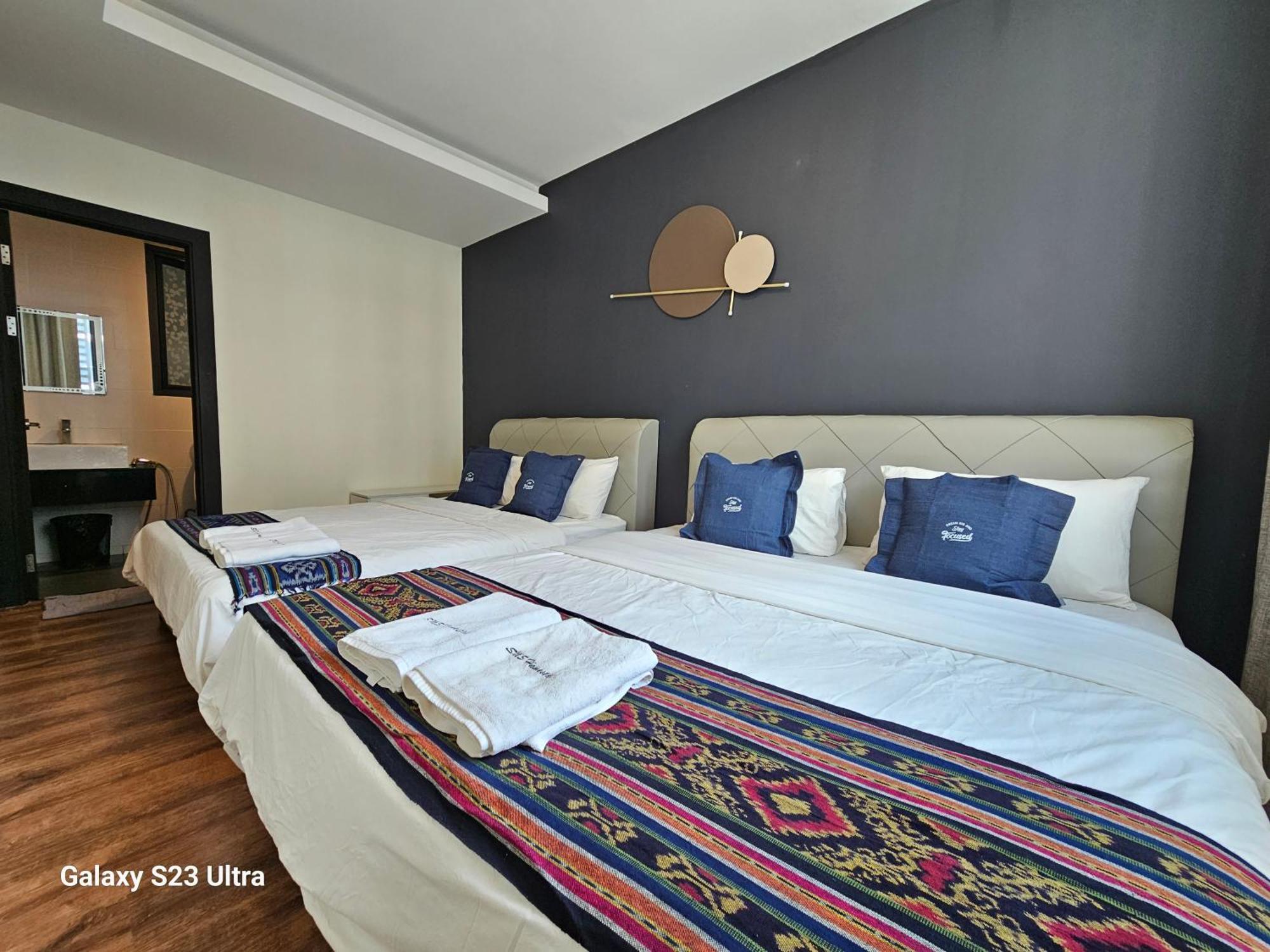 Lovely Vivacity Jazz Suite 2 Cozy Condo 2 Card Lv7 กูชิง ภายนอก รูปภาพ